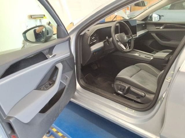 Volkswagen Passat 2.0 TDI Business DSG Variant