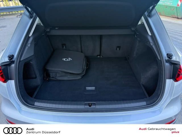 Audi Q3 45 TFSI Ambiente Hybride