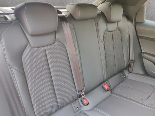 Audi A1 35 TFSI Allstreet S-Tronic