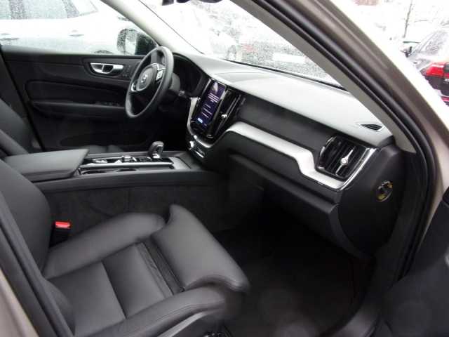 Volvo XC60 Dark Plus