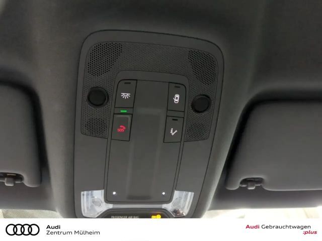 Audi A3 30 TFSI S-Line Sedan Sportback