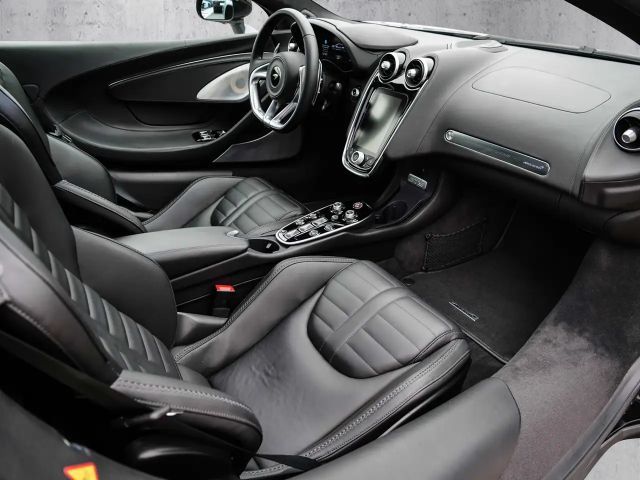 Audi A6 Luxe, MSO Black Pack, Sports Exhaust