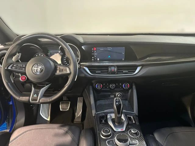 Alfa Romeo Stelvio Q4 Quadrifoglio Turbo