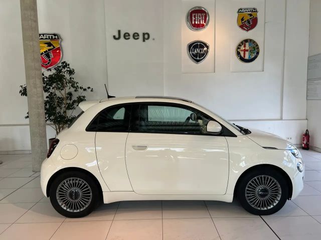 Fiat 500e 3+1