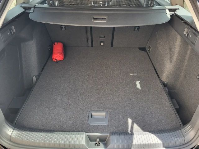 Volkswagen Golf Move Variant