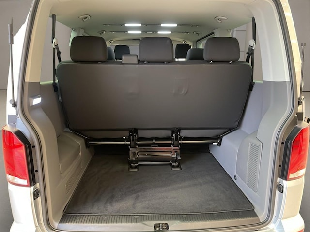 Volkswagen Caravelle 2.0 TDI Comfortline T6