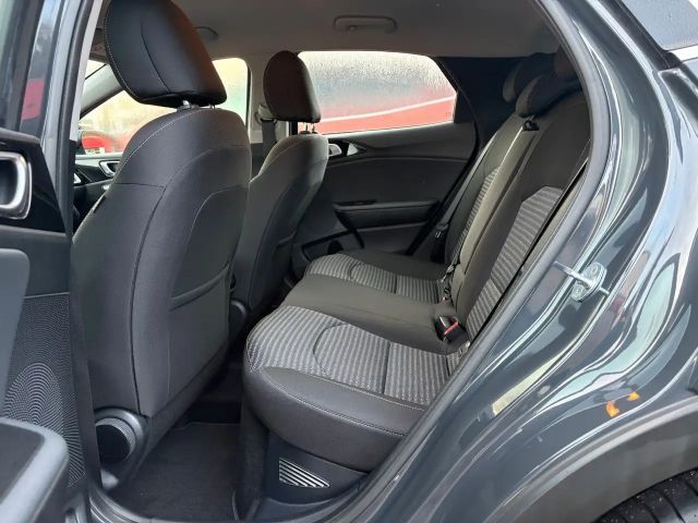 Kia XCeed PHEV Vision