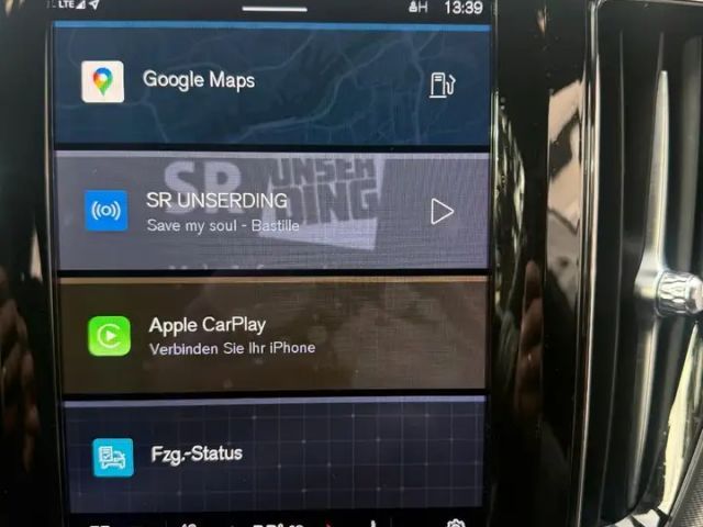 Volvo XC60 AWD Dark Plus