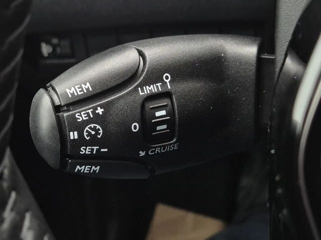 Peugeot 208 PureTech Style