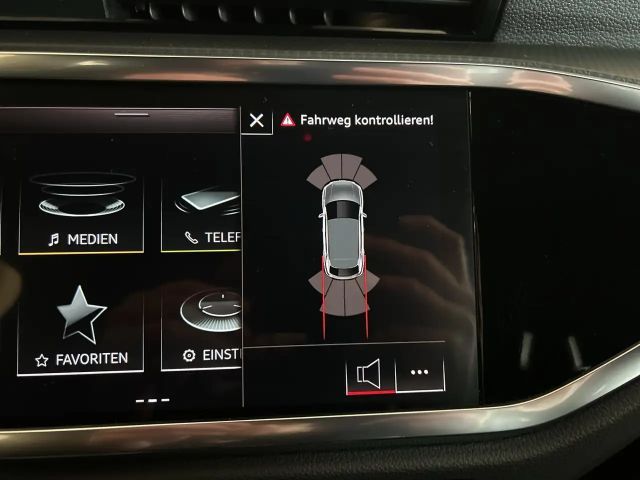 Audi Q3 35 TFSI S-Line