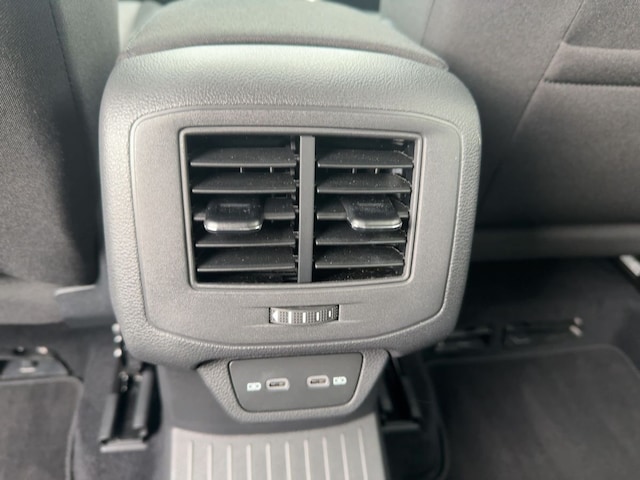 Volkswagen T-Roc Life Move