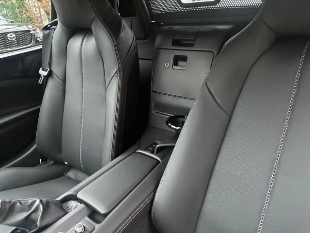 Mazda MX-5 Exclusive-line SkyActiv