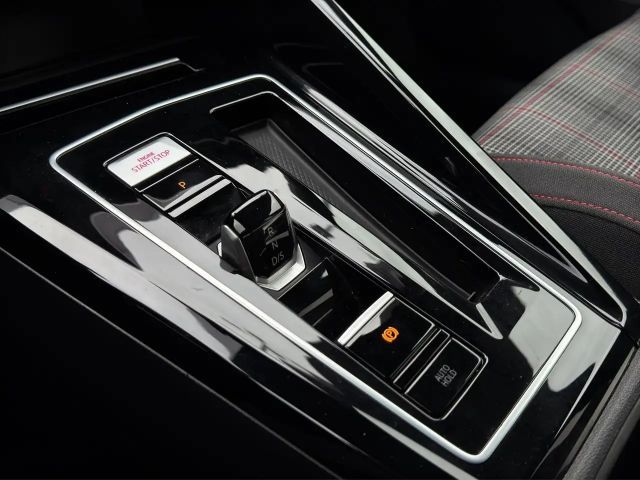 Volkswagen Golf DSG GTI Style