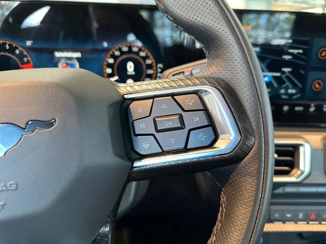 Ford Mustang Fastback GT 5.0 V8