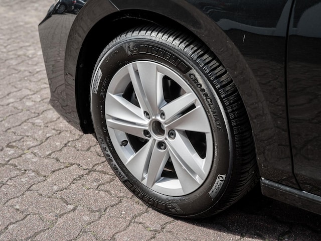 Volkswagen Golf 1.5 TSI Golf VIII