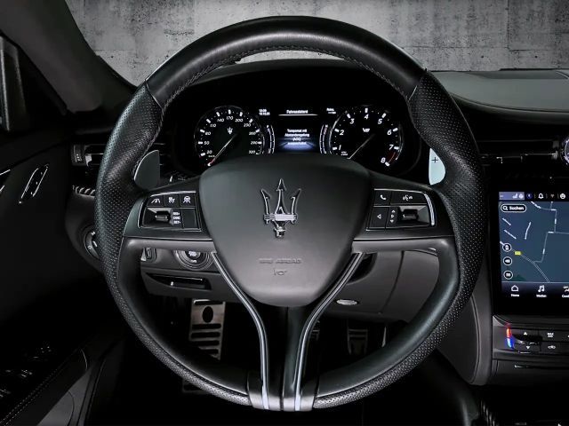 Maserati Quattroporte Trofeo