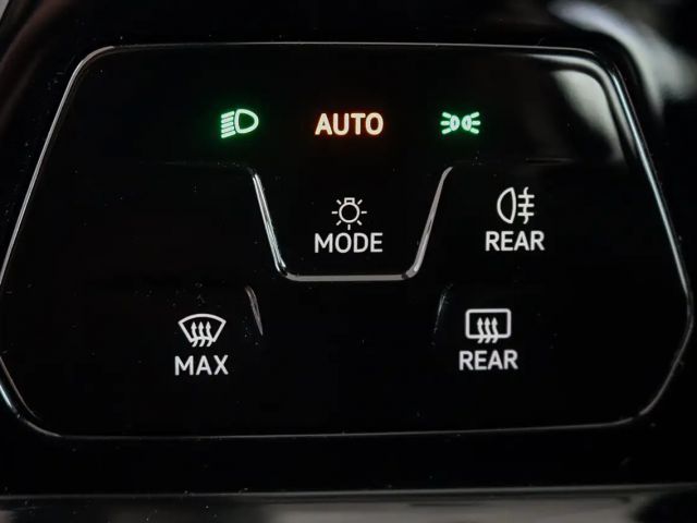 Volkswagen Golf DSG Variant