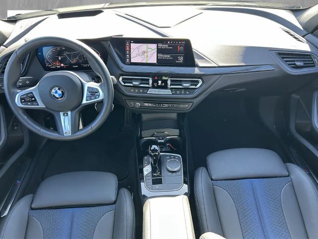 BMW 118 118i M-Sport Sedan