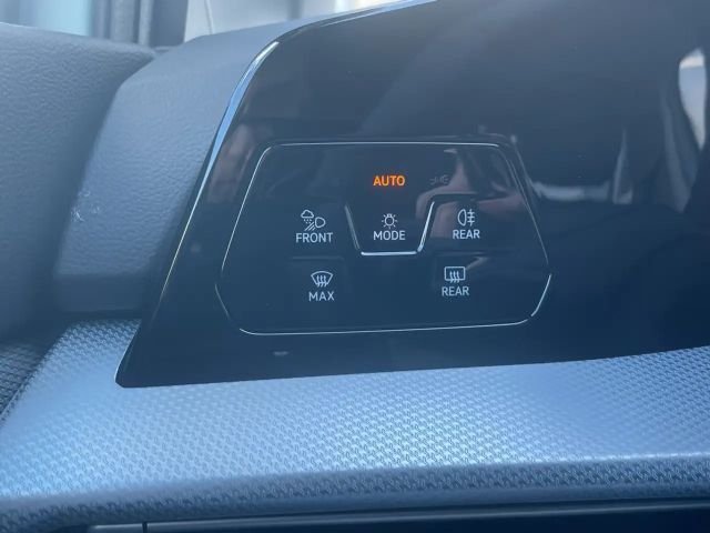 Volkswagen Golf 1.5 eTSI DSG Golf VIII