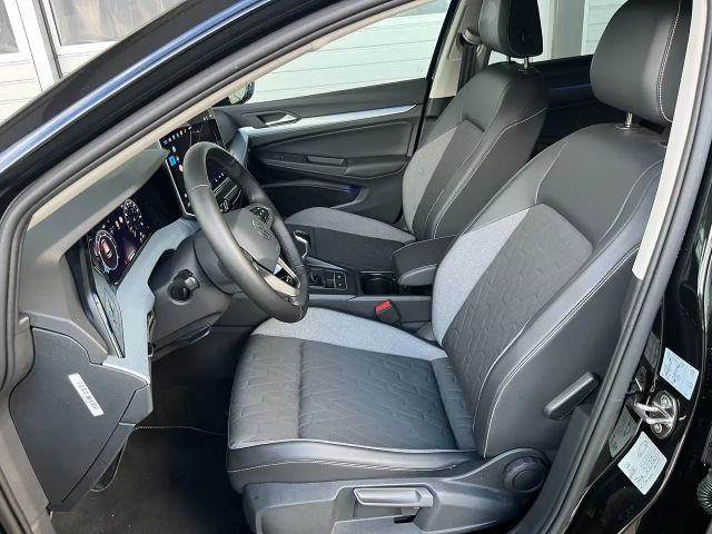 Volkswagen Golf 1.5 TSI