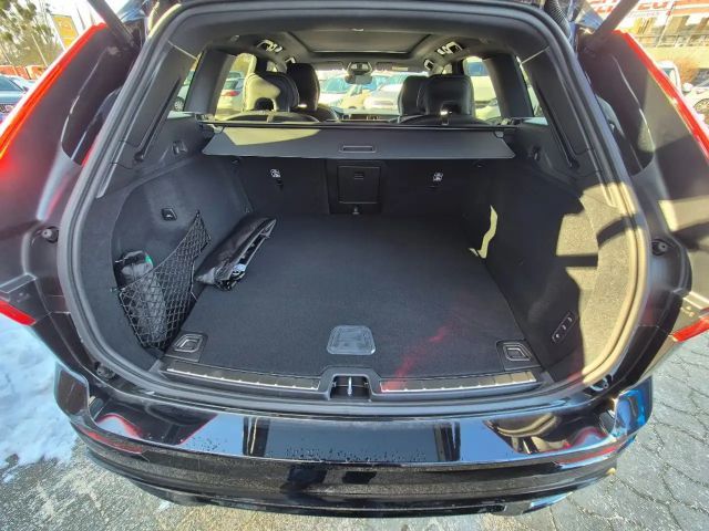 Volvo XC60 AWD Plus T6