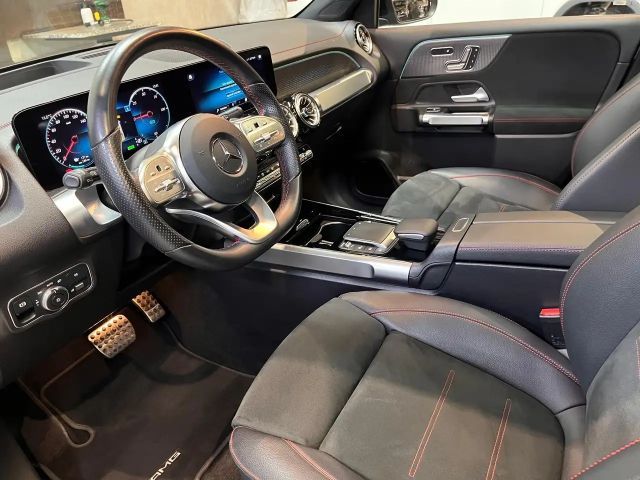 Mercedes-Benz EQB 300 4MATIC AMG Line