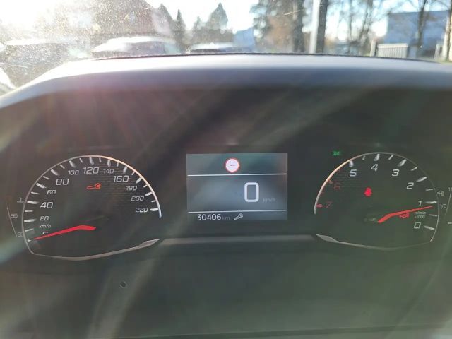 Peugeot 2008 Active Pack