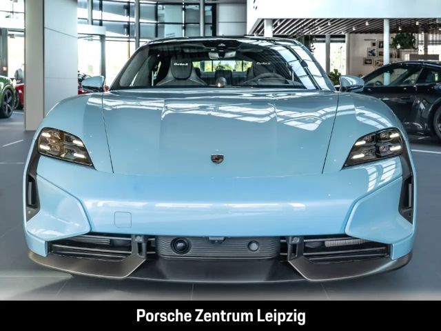 Porsche Taycan S Turbo