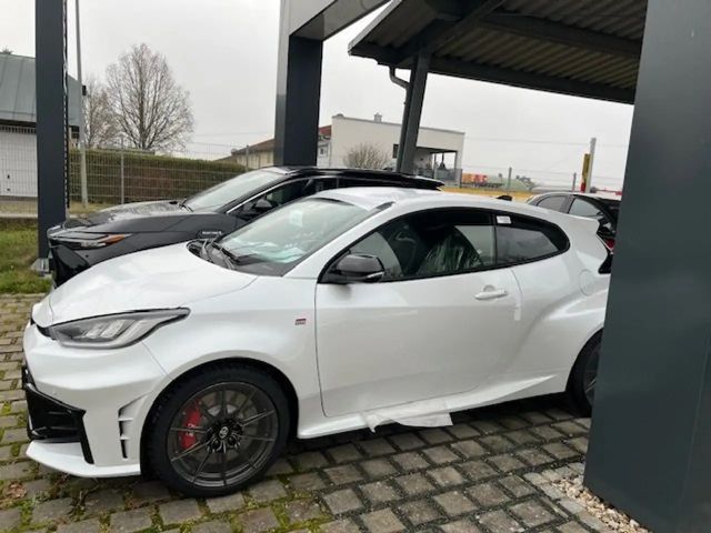 Toyota Yaris GR Performance Package