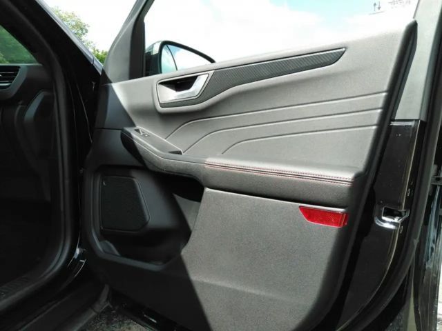 Ford Kuga Plug in Hybrid ST Line X