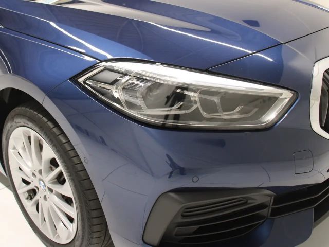BMW 120 120d Advantage pakket Sedan xDrive