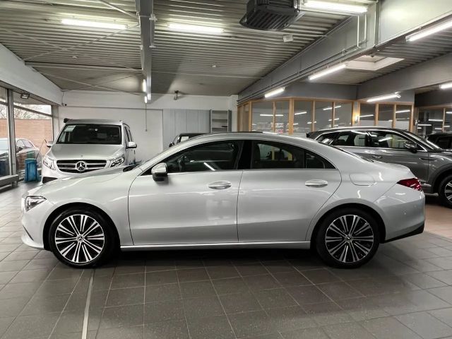 Mercedes-Benz CLA 200 4MATIC Coupé Progressive