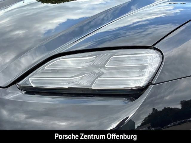 Porsche Macan Luftfeder. Niveau El. Pano Navi Dig.Cockpit Memory