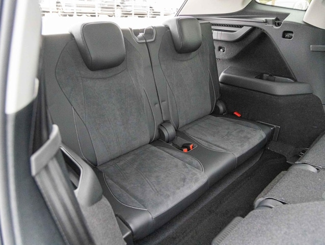 Volkswagen Tayron Tayron 1.5 eTSI "Elegance" DSG Navi LED Digital Cockpit ACC EPH AHK