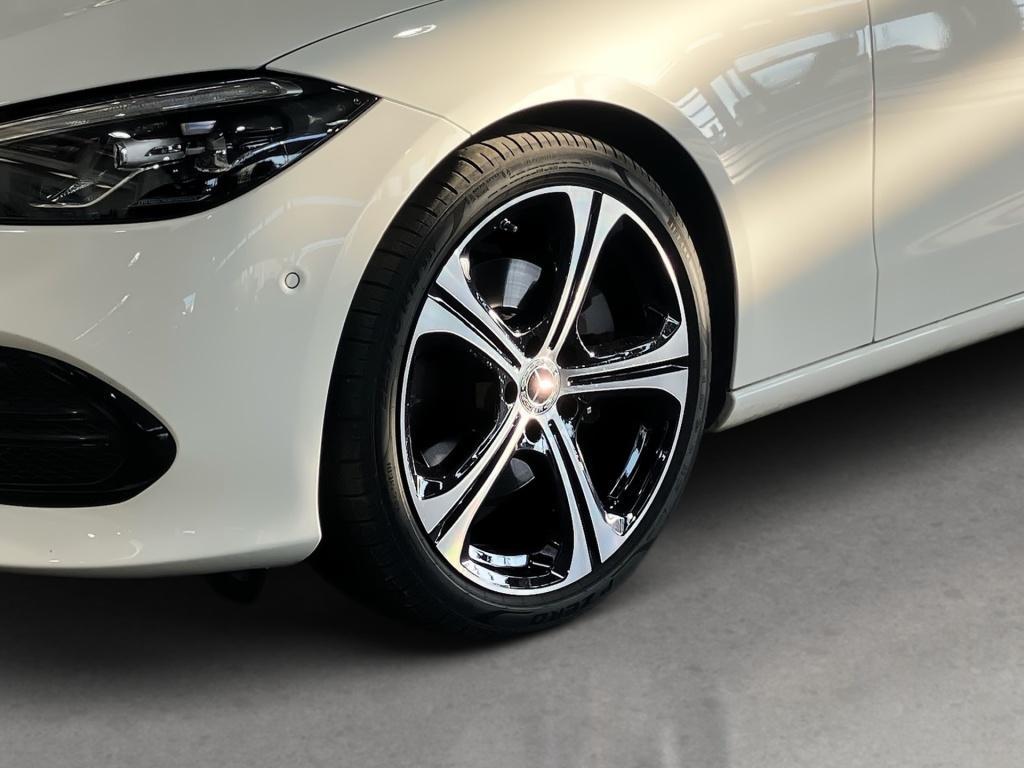 Mercedes-Benz C 220 AVANTGARDE C 220 d