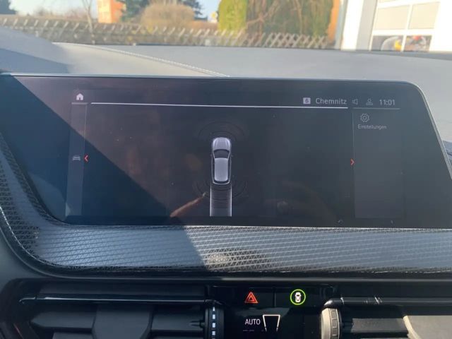 BMW 116 116i Sedan Sport Line