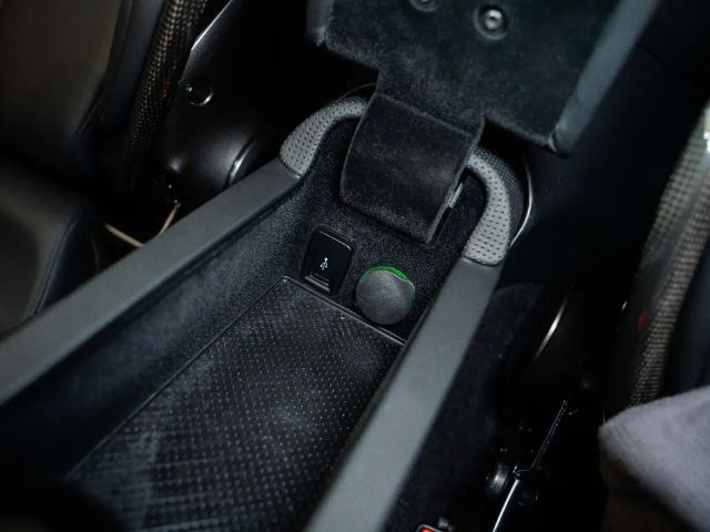 Ferrari SF90 Stradale