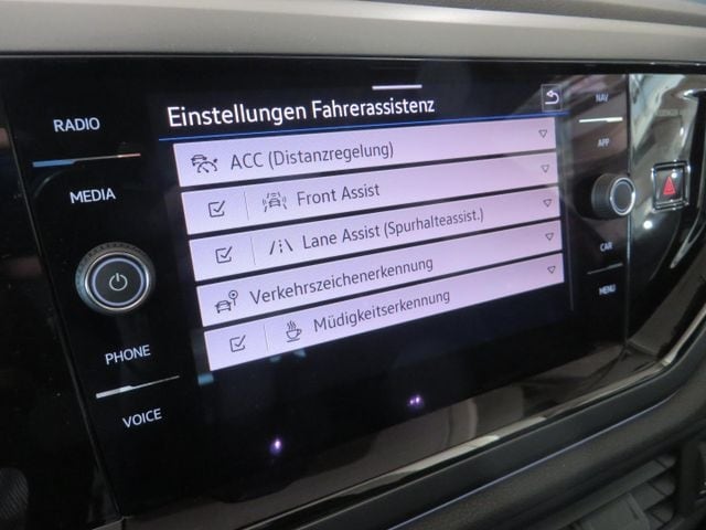 Volkswagen Taigo 1.5 TSI DSG R-Line