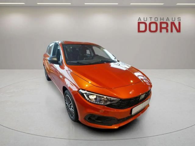 Fiat Tipo Hybrid 1.5 GSE 96 kW, Klima, DAB, Tempomat,