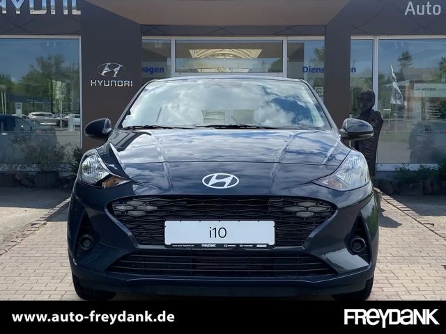 Hyundai i10 1.0 2WD Trend