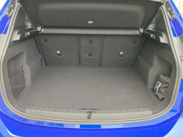 BMW 220 220i Active Tourer Sedan