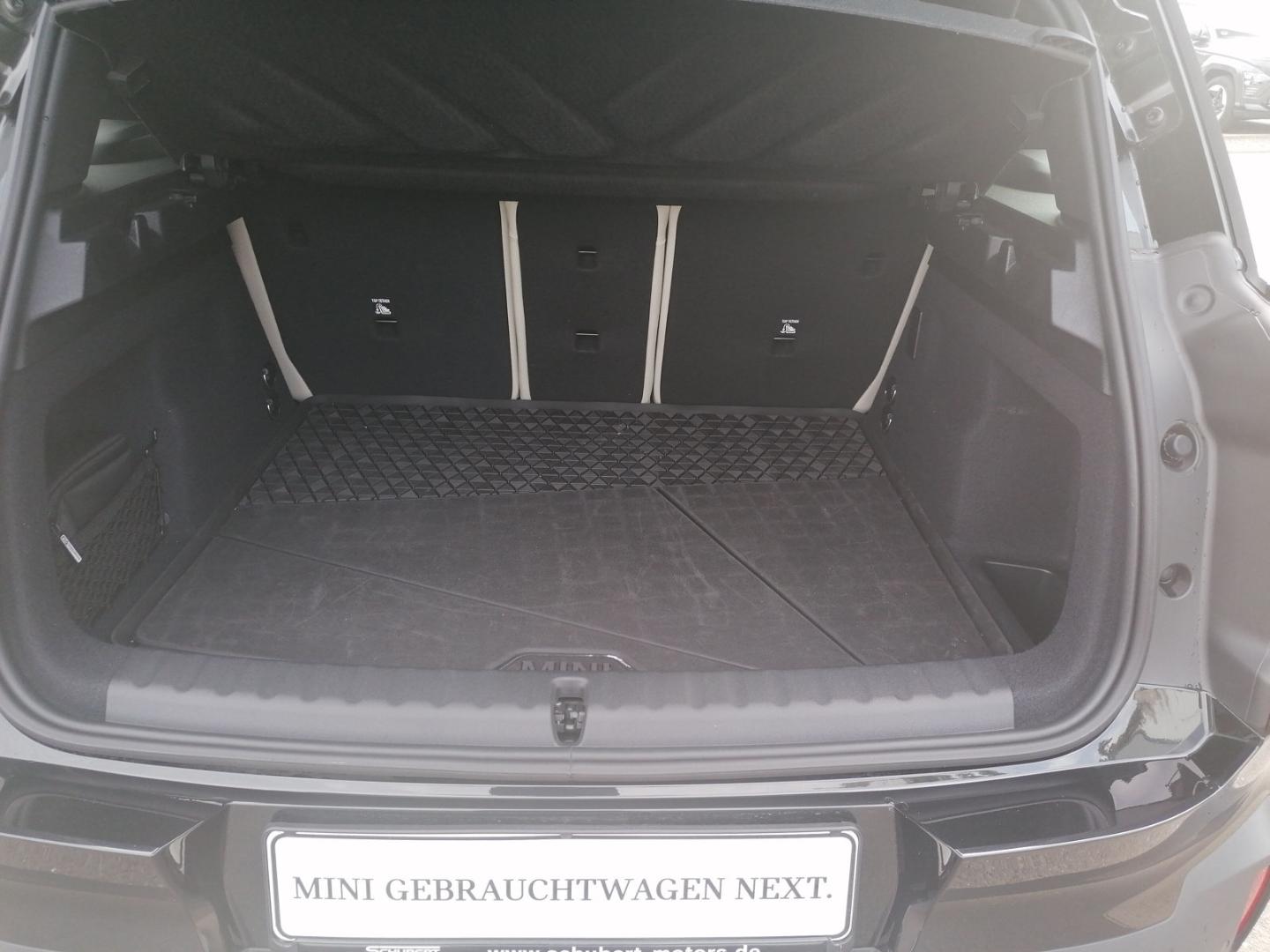 MINI Countryman E Countryman E Fav. Trim HUD Pano ACC H&K Paket L