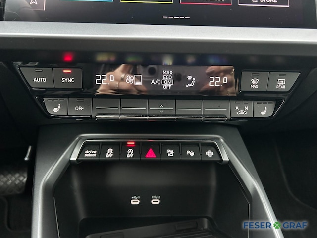 Audi A3 35 TFSI S-Line S-Tronic Sportback