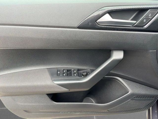 Volkswagen Taigo 1.0 TSI DSG