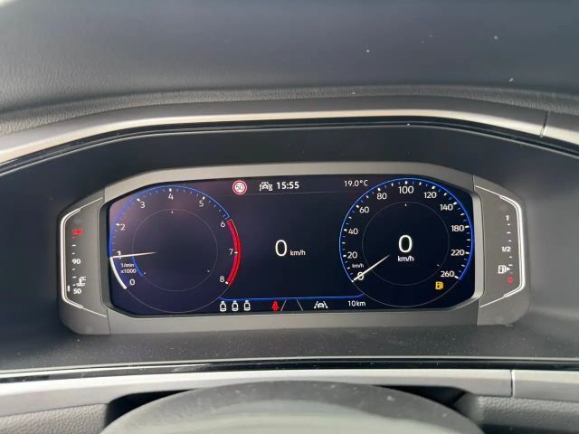 Volkswagen T-Roc Friends TSI