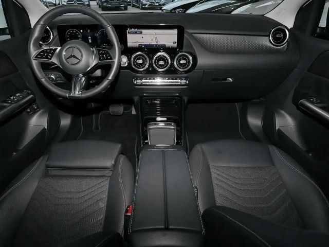 Mercedes-Benz B 250 B 250 e