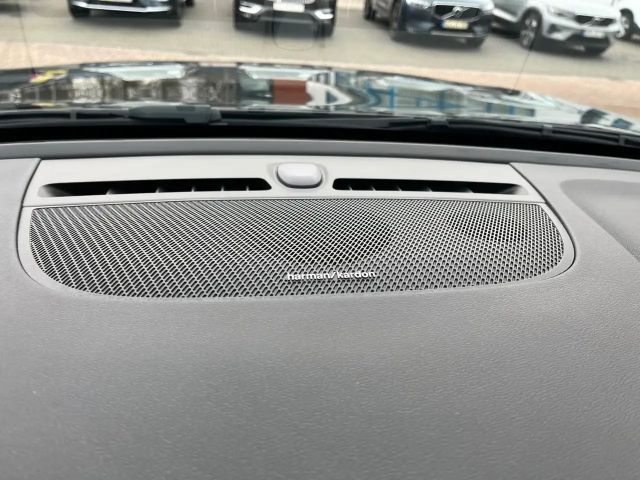 Volvo XC40 Dark Plus Recharge T5