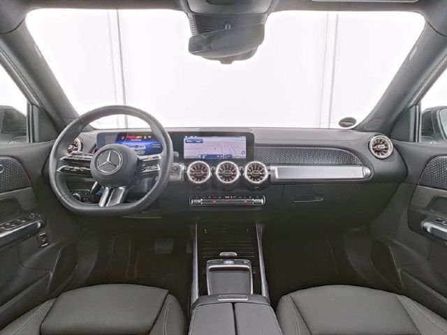 Mercedes-Benz EQB 300 4MATIC