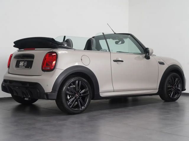 MINI Cooper Cabrio John Cooper Works Trim