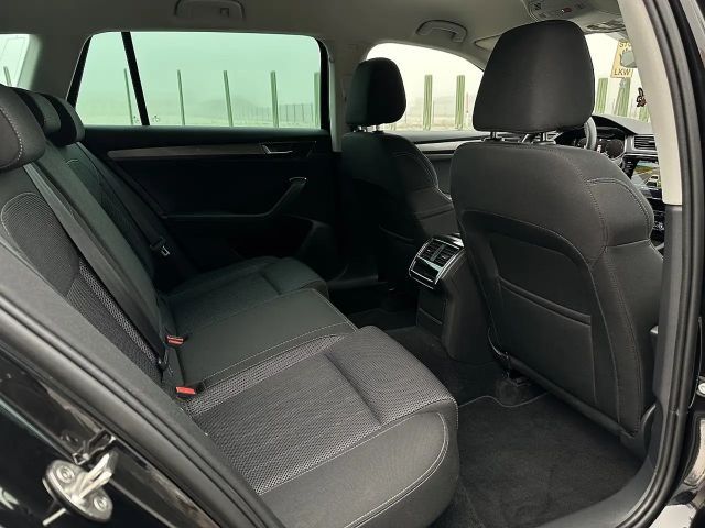 Skoda Superb Style Style